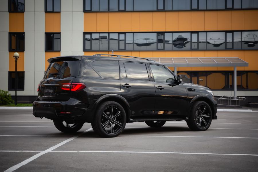  Infiniti QX80 Missuro by Larte Design 2018 года  (фото 27 из 37)